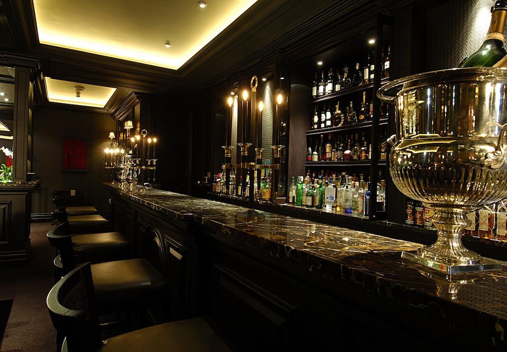 Pentelikon Hotel Кифисья Экстерьер фото