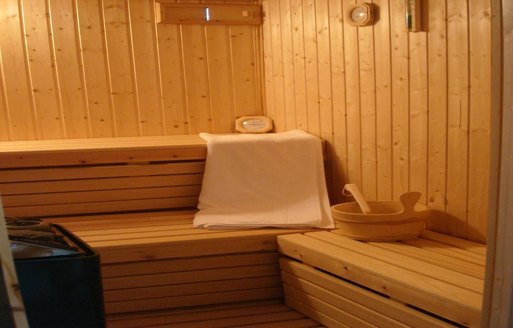 Pentelikon Hotel Кифисья Экстерьер фото