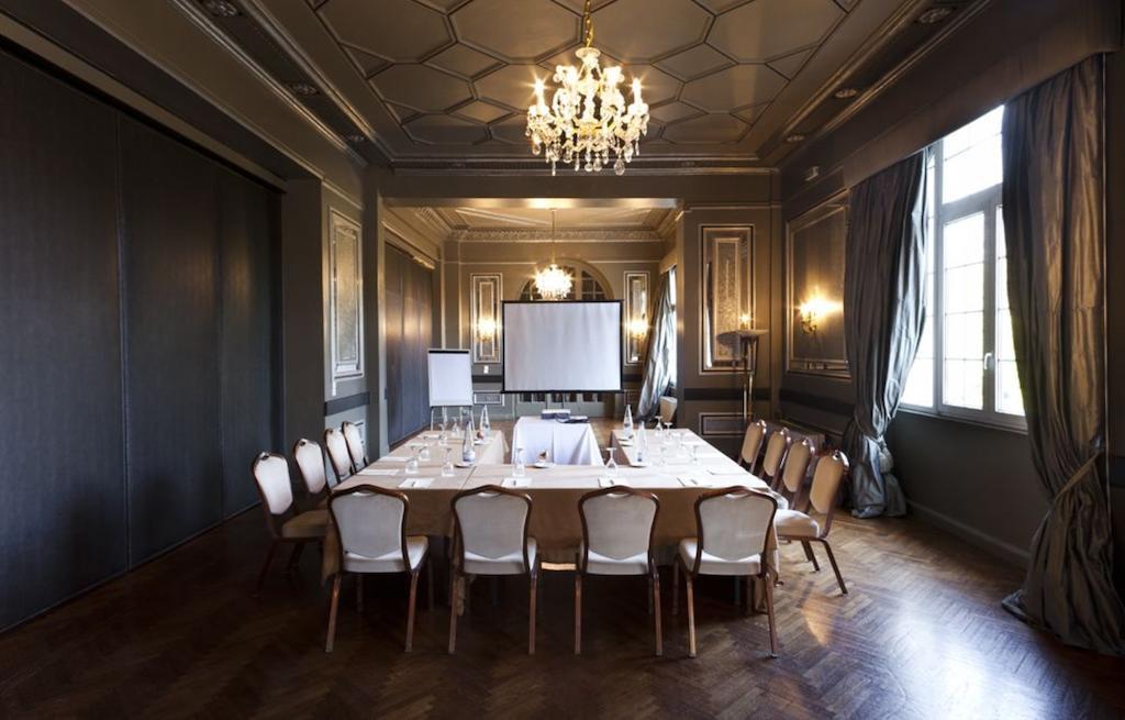 Pentelikon Hotel Кифисья Экстерьер фото