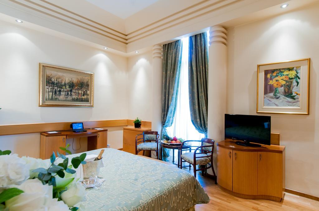 Pentelikon Hotel Кифисья Номер фото